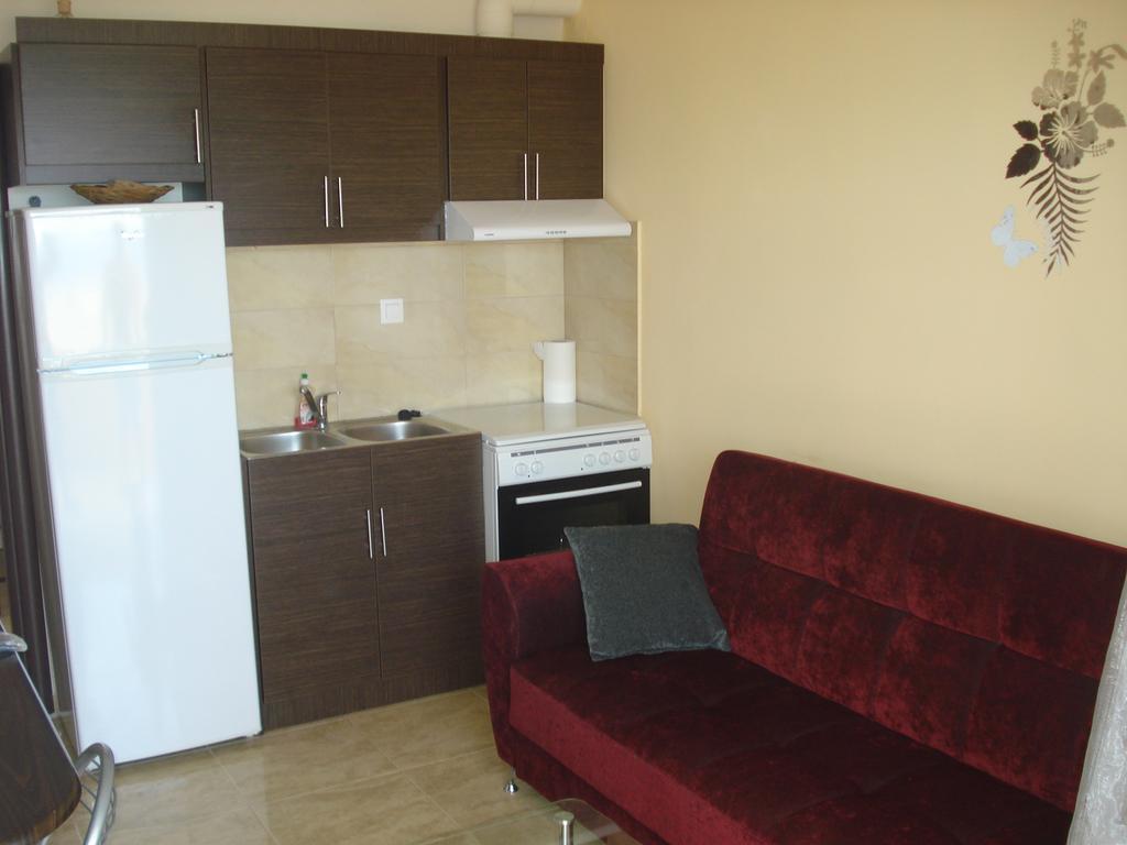 Pyrgos Kissamos Apartment ภายนอก รูปภาพ