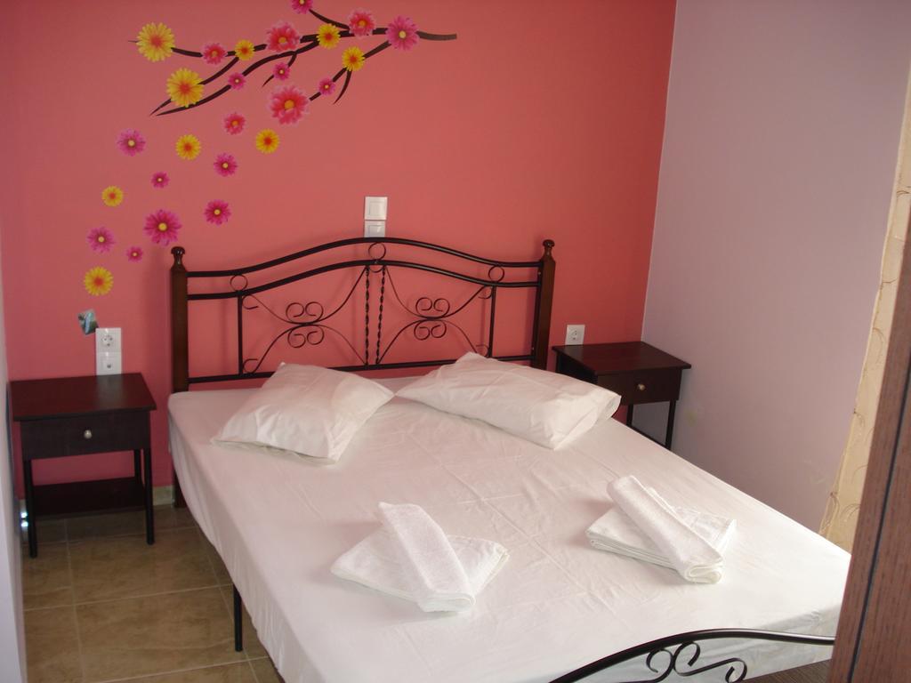 Pyrgos Kissamos Apartment ภายนอก รูปภาพ